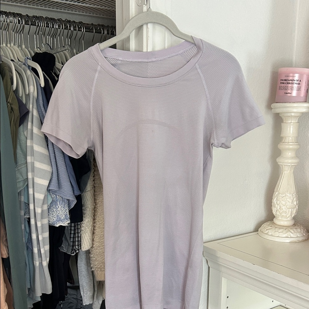 Lululemon Lavender Short Sleeve Women's Top